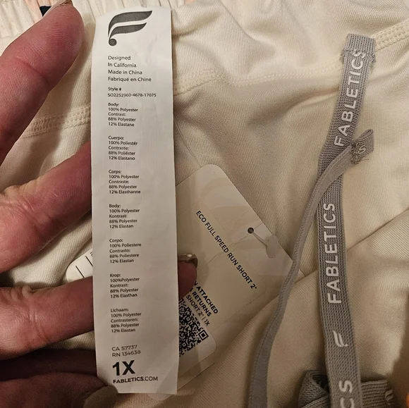 Fabletics shorts NWT - Picture 7 of 8